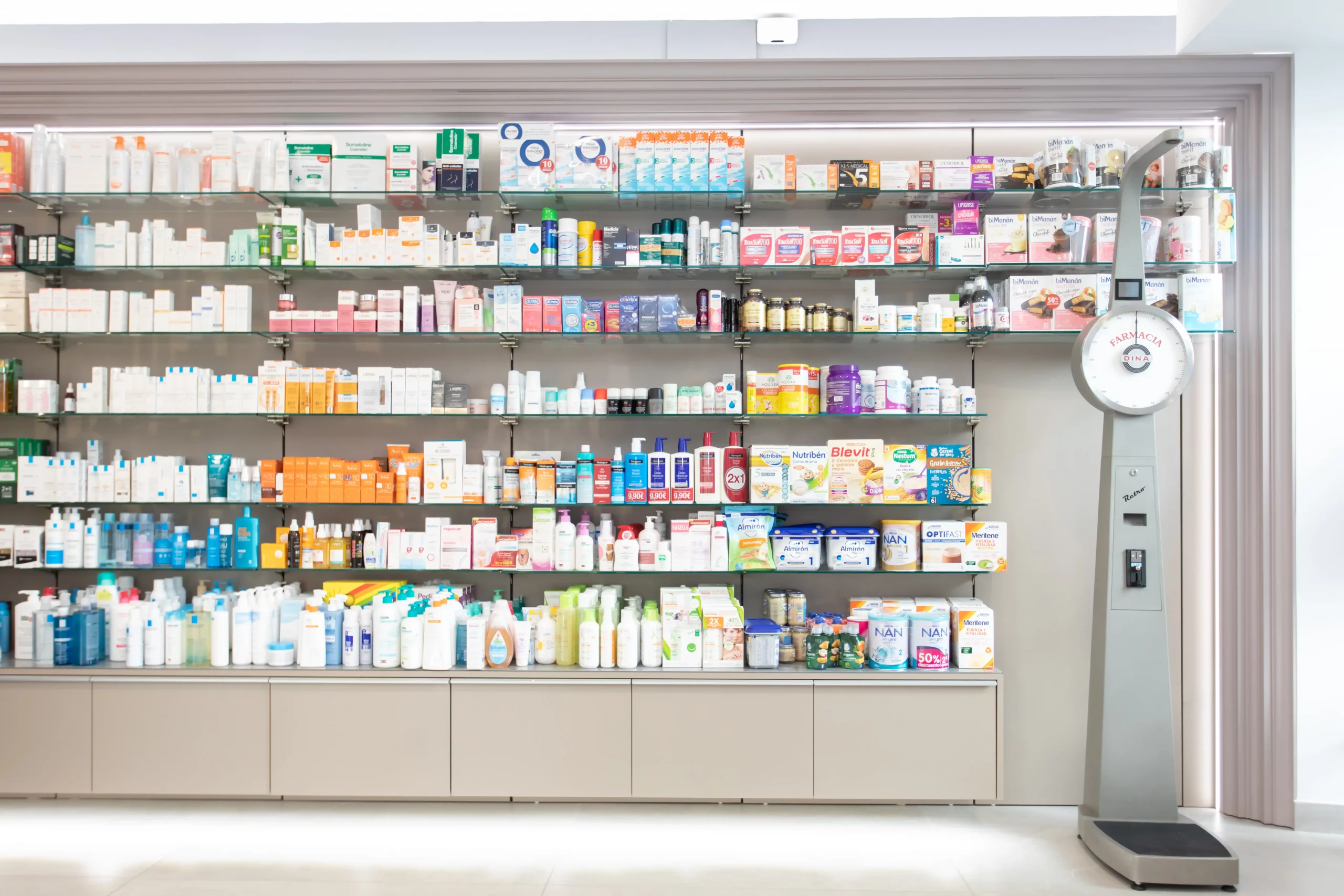 Farmacia Velázquez - 3