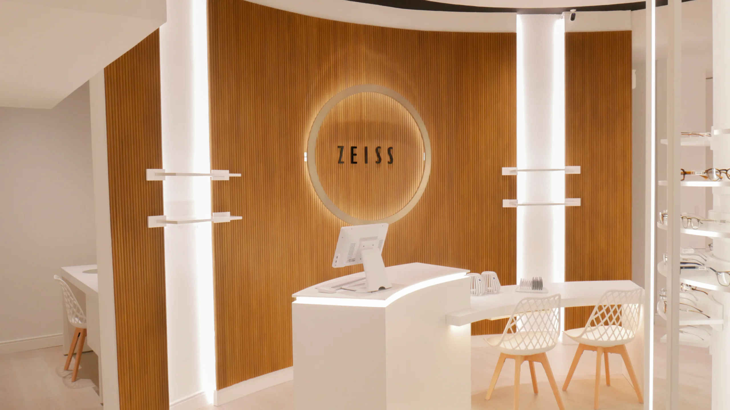 Óptica Zeiss Vision Center Valladolid - 4